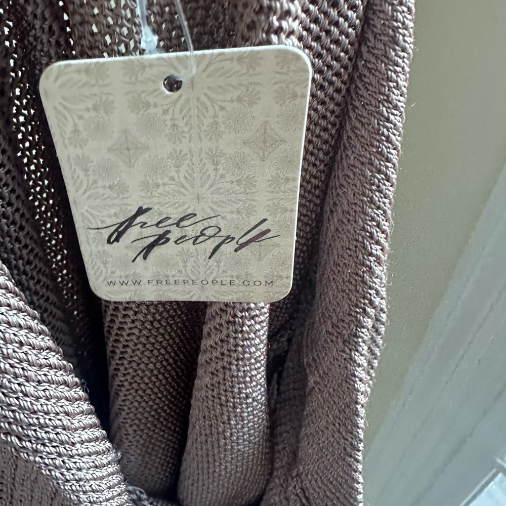 Free People Lavender/Mauve Sweater- Size Small - Picture 6 of 10